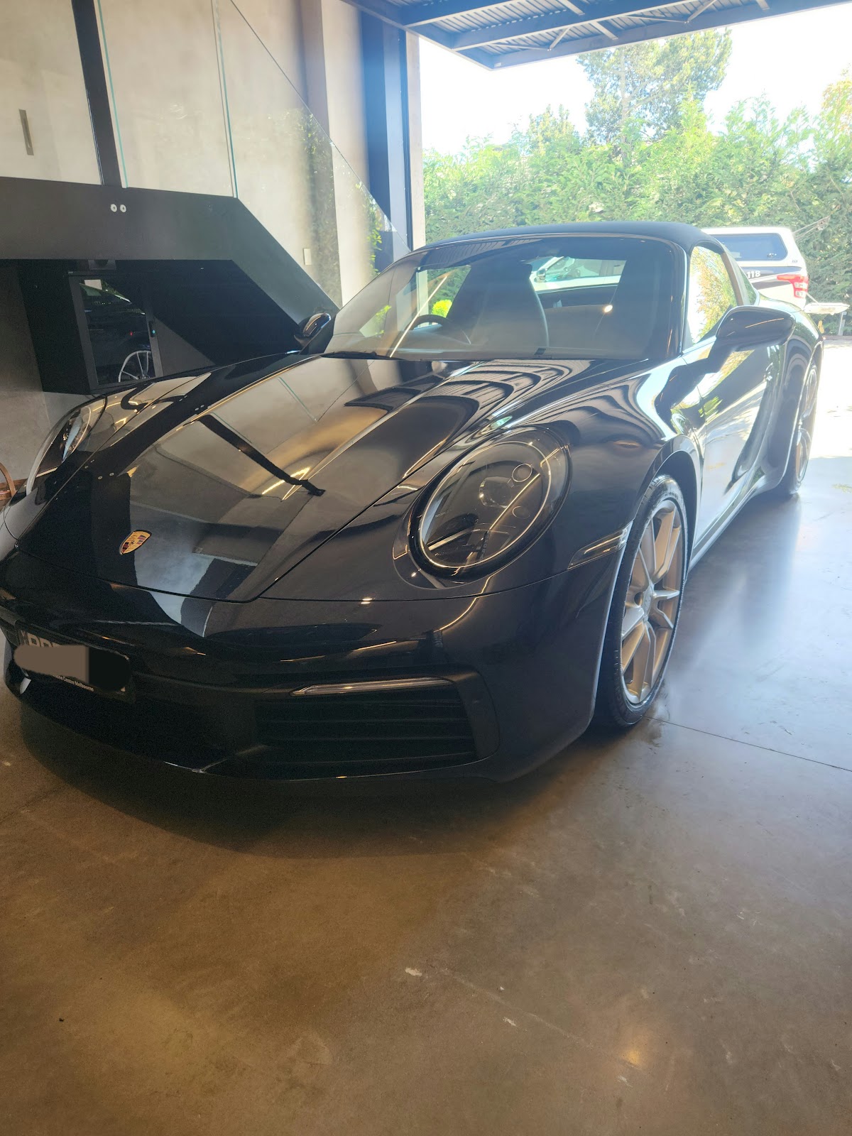 Black Porsche 911 Targa after detailing